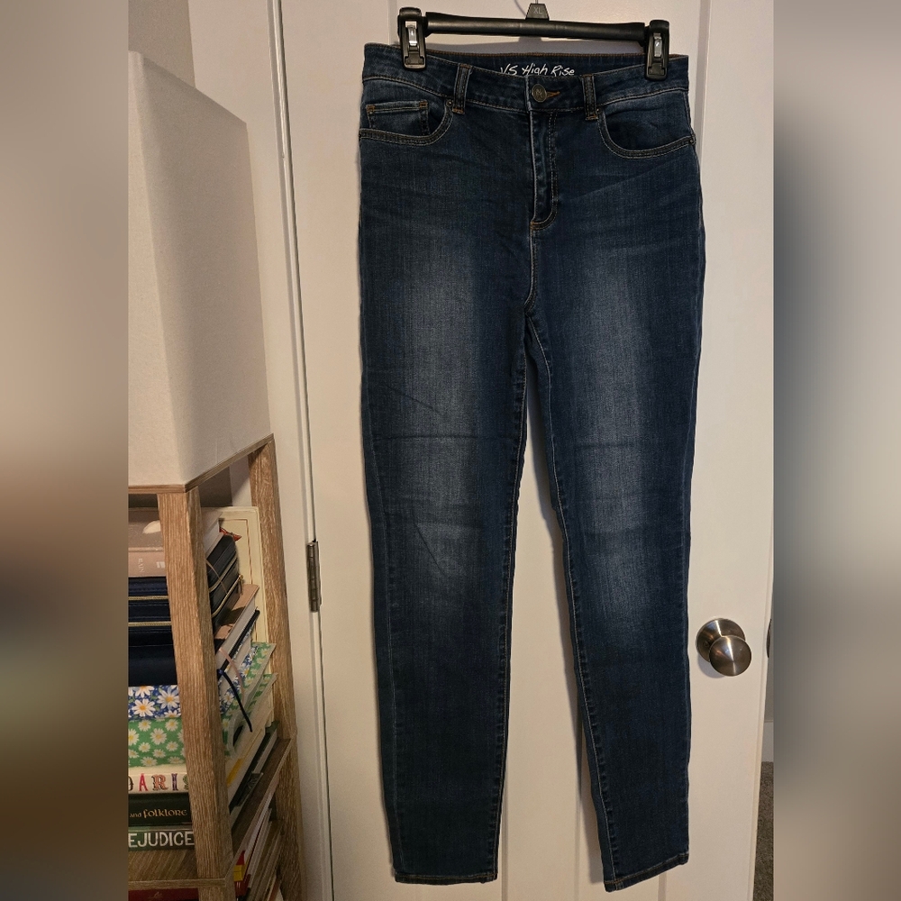 NWOT RARE VS HIGH RISE SKINNY JEAN
